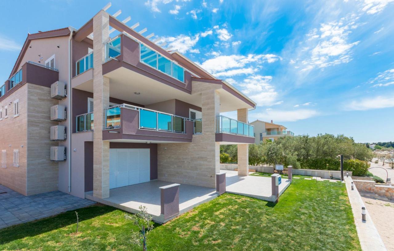 Apartments Villa Marija II Biograd Na Moru Exterior photo